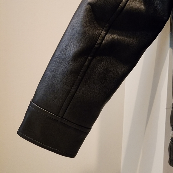 Zara Girls Size 6 Black biker jacket - Picture 4 of 4